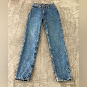 Vintage Levi’s 17512-0291 Women’s 7 Blue Denim 100% Cotton Made in USA